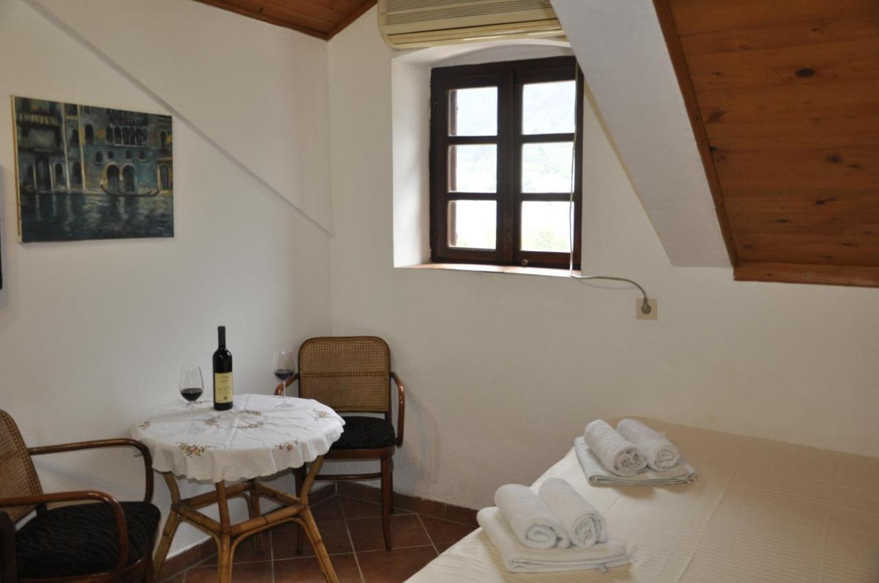 Apartments Vujosevic Котор Екстериор снимка